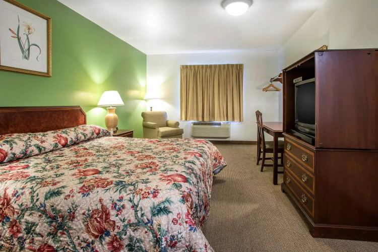 Rodeway Inn