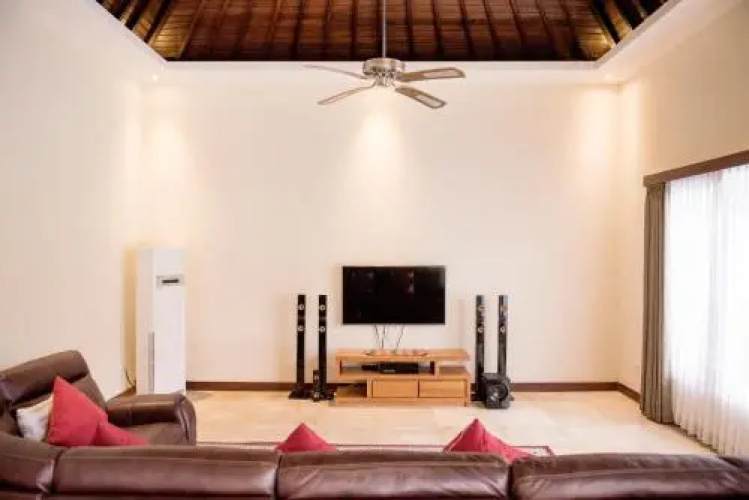 Aurelia Villa 2