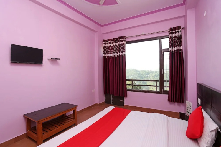 OYO 19406 Hotel Janta Palace
