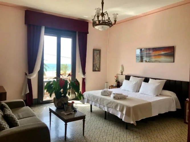 Deluxe Suite with sea view