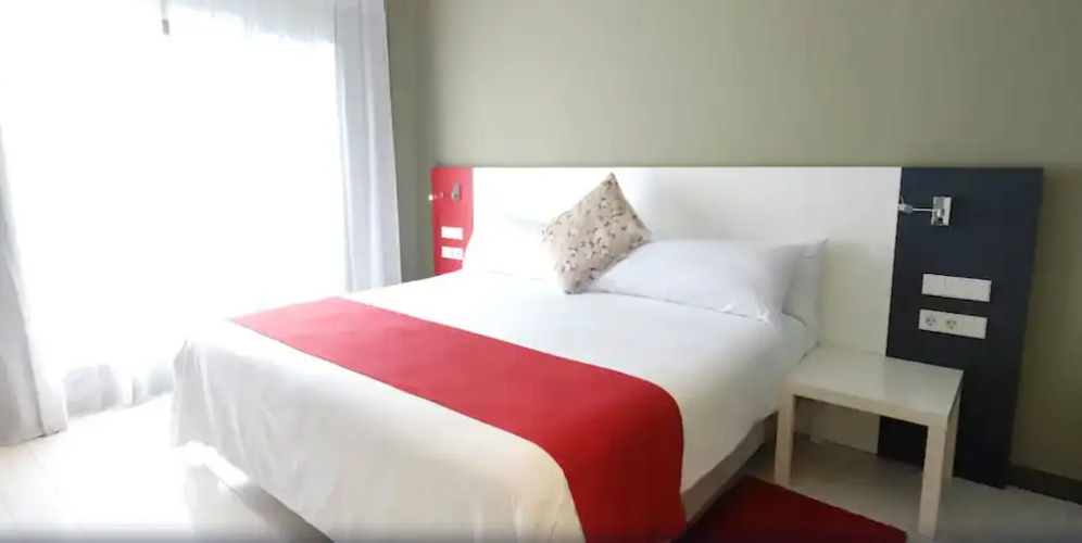 Magno Suites