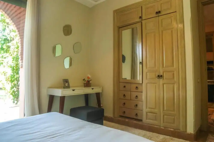 Villa London