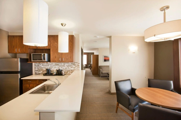 Quadruple Suite