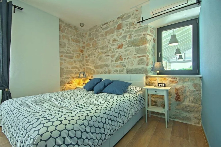 Villa M