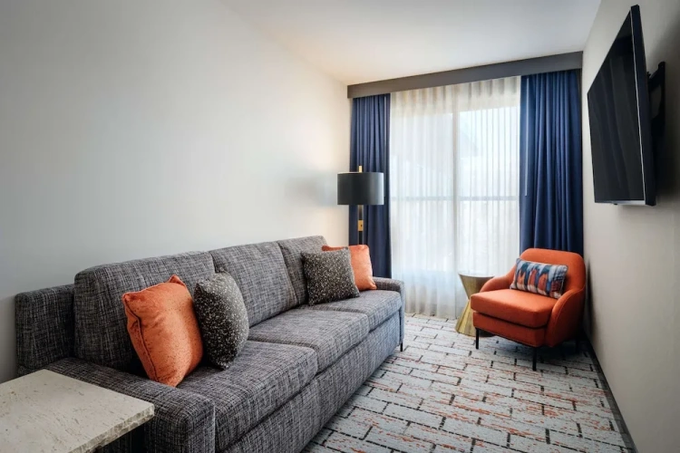 Double Suite