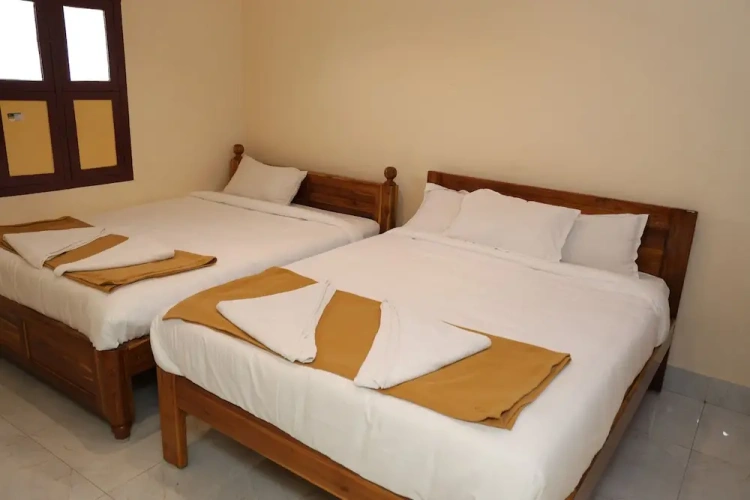 Standard Quadruple room