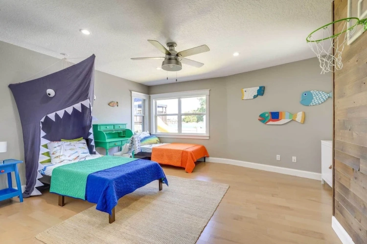 Guest rooms