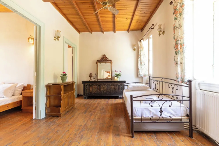 Katerina House,Ipsos