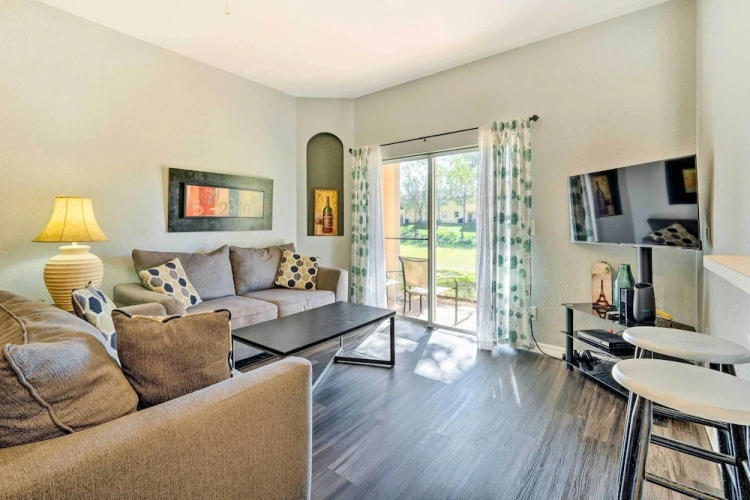3 Bedrooms Apartment with balcony