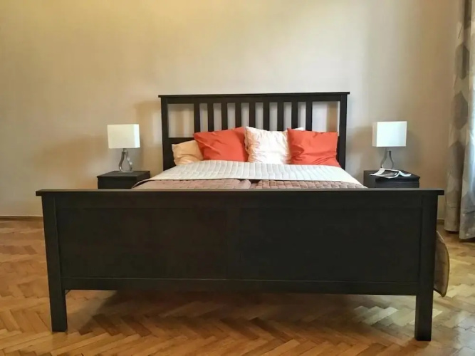 Diamonds Apartments