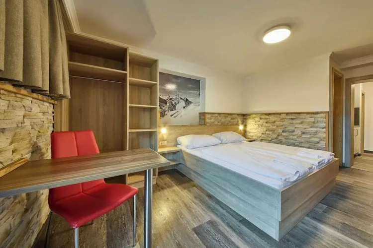 1 Bedroom Classic Apartment with balcony