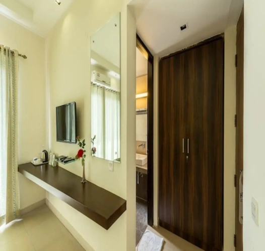 Standard Double room with view