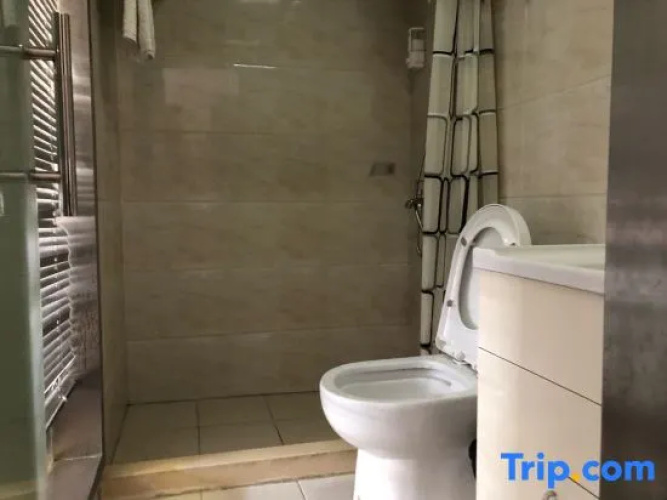 Shanghai Qixiang Hotel