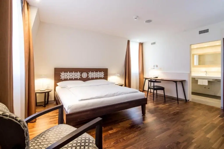 Business Double Villa