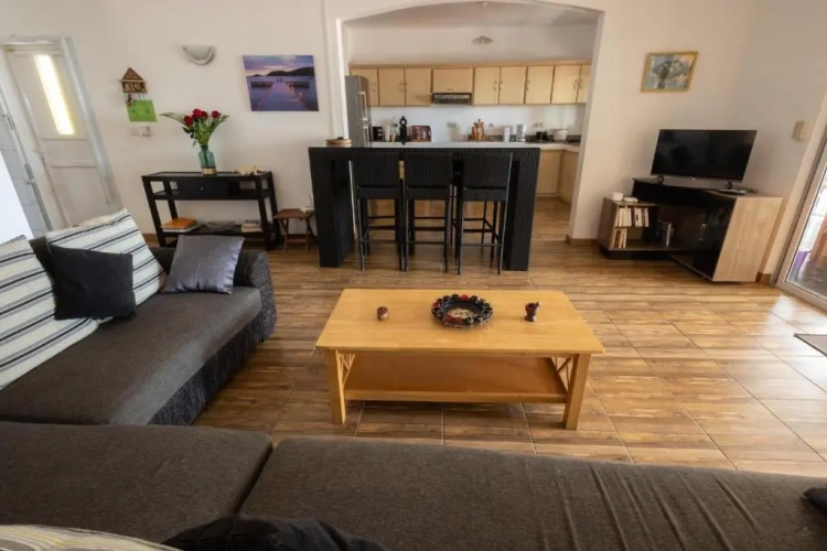 3 Bedrooms Villa