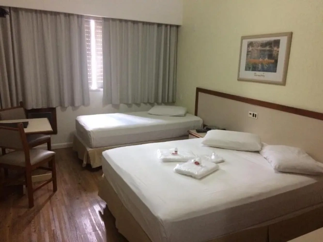 Standard Triple room