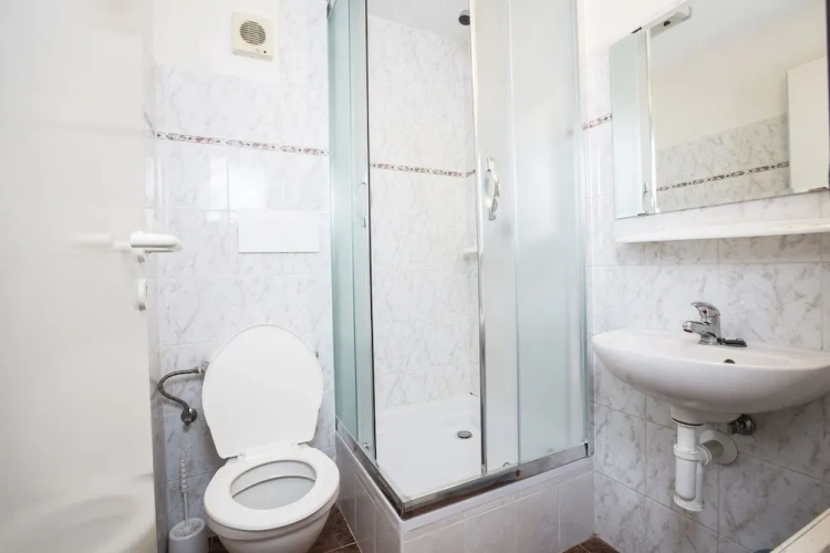 2 Bedrooms Suite