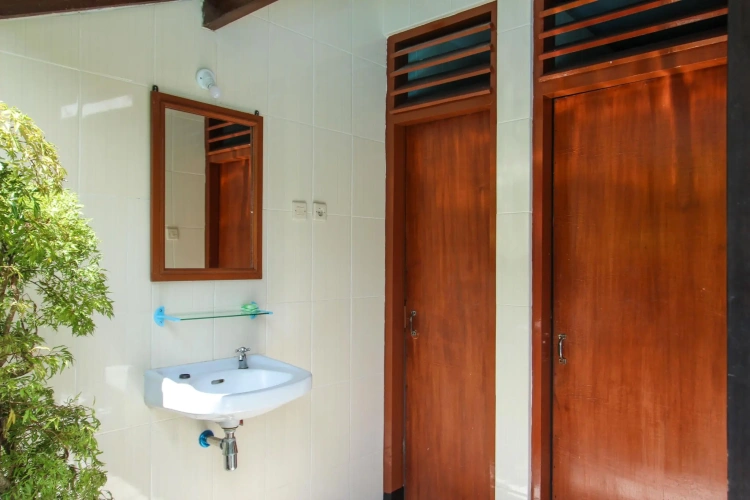 Economy Twin room
