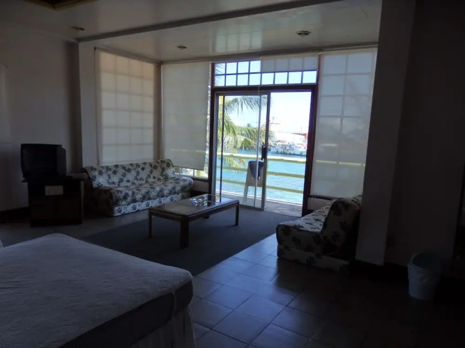Deluxe Quadruple room with balcony