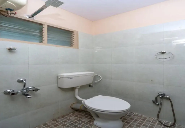 Rsm Shelters By OYO Rooms