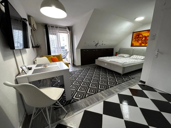 Little penthouse Vanja