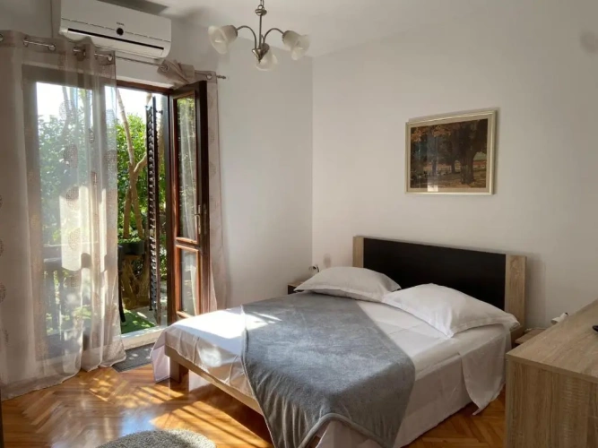 Standard Double room with view