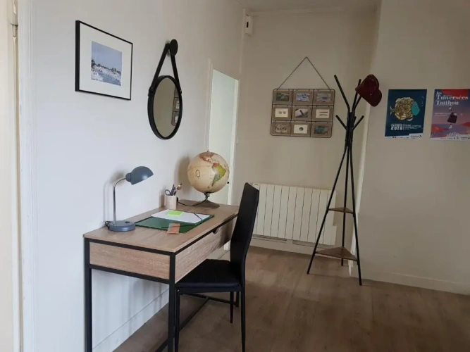 2 Bedrooms Cottage