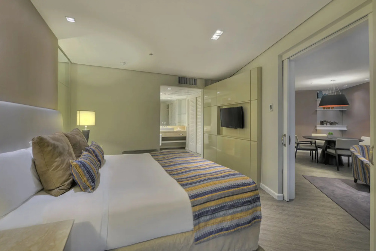 Hotel Deville Prime Porto Alegre