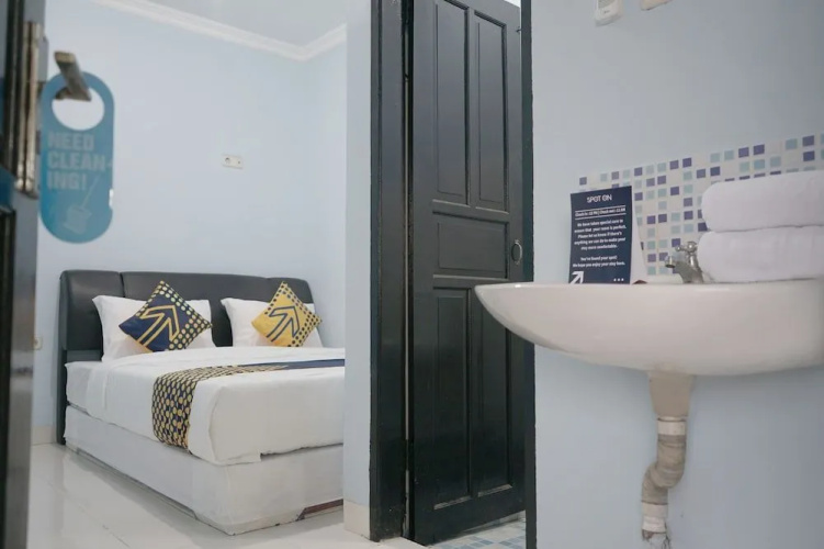 SPOT ON 2330 Pondok Grand Mamoa