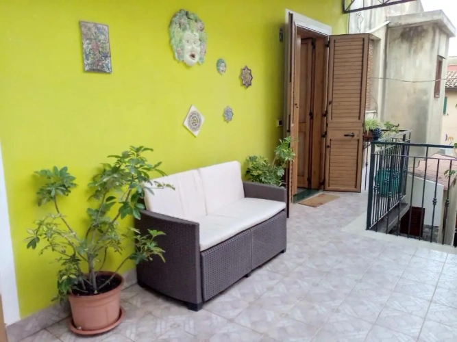 Standard Single room with view