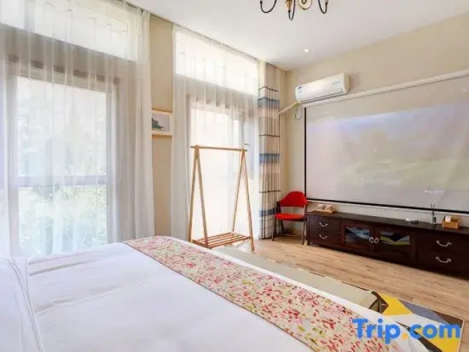 1 Bedroom Economy Suite
