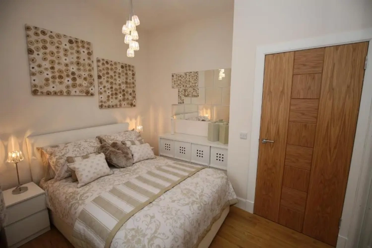 2 Bedrooms Apartment