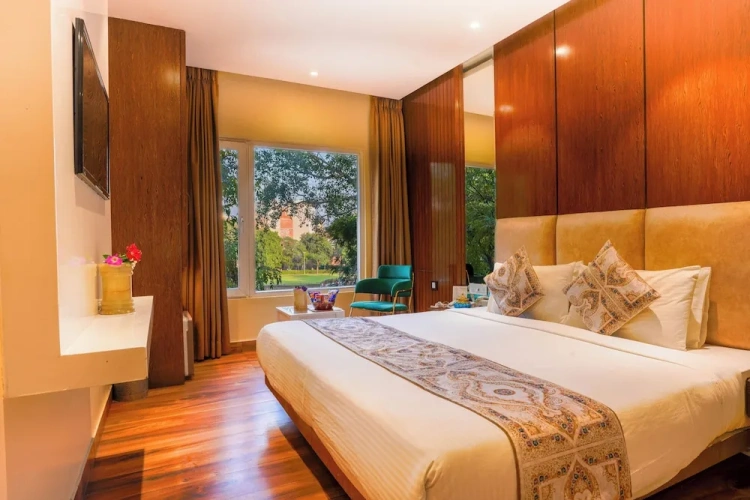 Luxury room