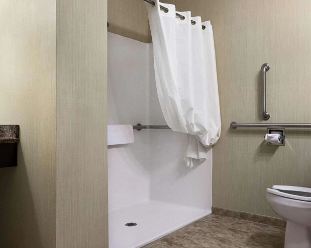 Quadruple Suite