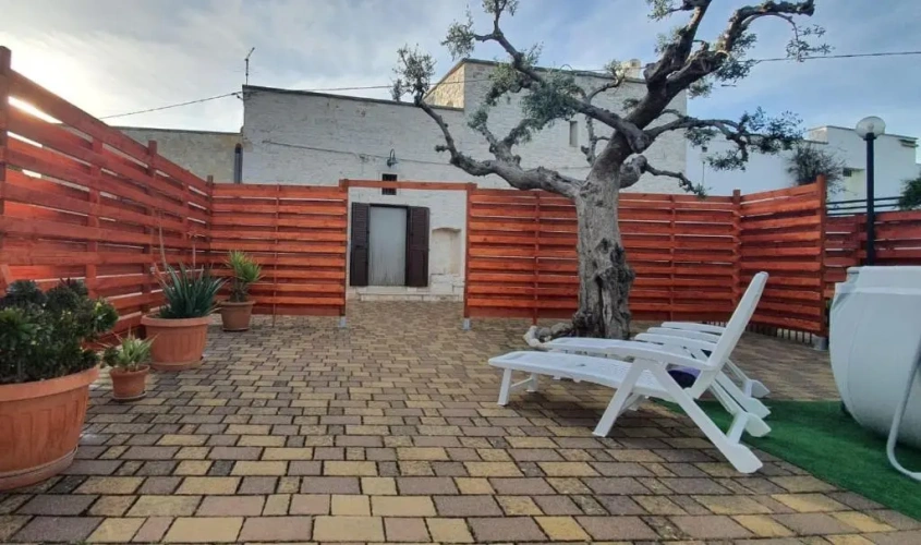 2 Bedrooms Cottage