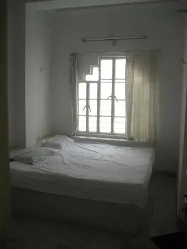 Lal Ghat Guest House
