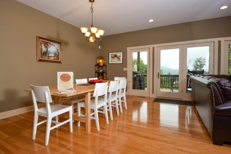 Serenity Summit 5 Bedroom Townhome
