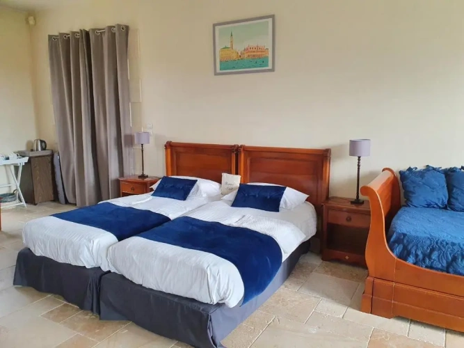 Standard Double room with view
