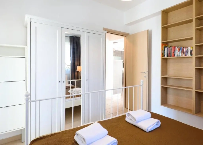 2 Bedrooms Cottage