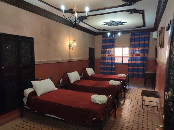 Standard Triple room