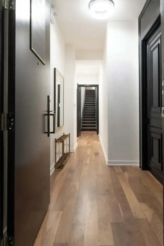 Luxury 4BD Gold Coast Penthouse With Deck Views