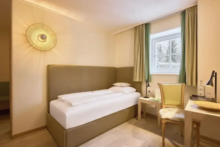 Superior Double room with balcony and with view