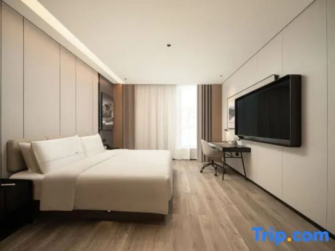 Premier Suite
