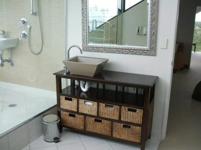 3 Bedrooms Apartment