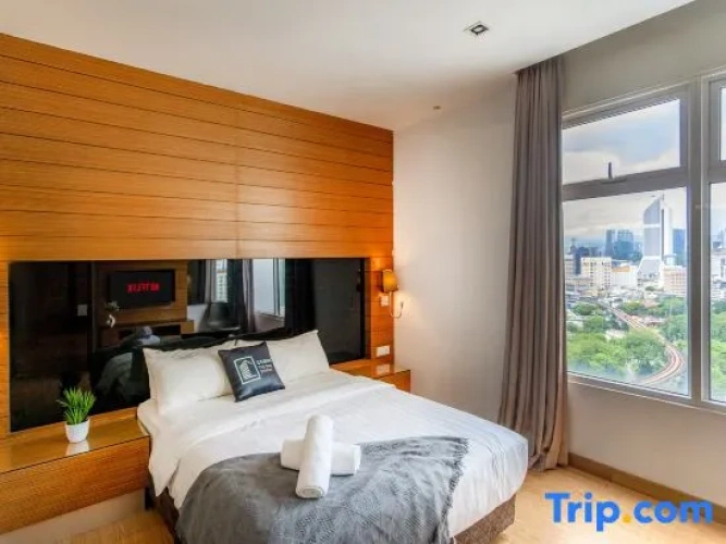 1 Bedroom Deluxe Double Apartment