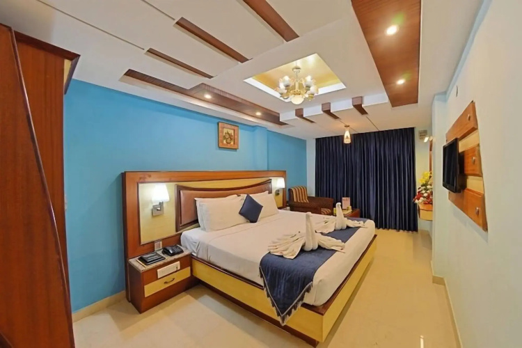 Ponmari Residency