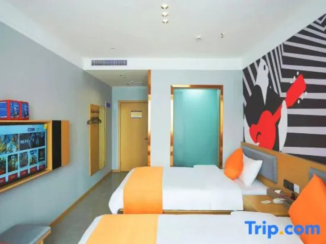 Junyi Hotel (Yuhua Road)