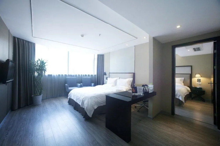 Phoenix Regalia Hotel Chunxi - Chengdu