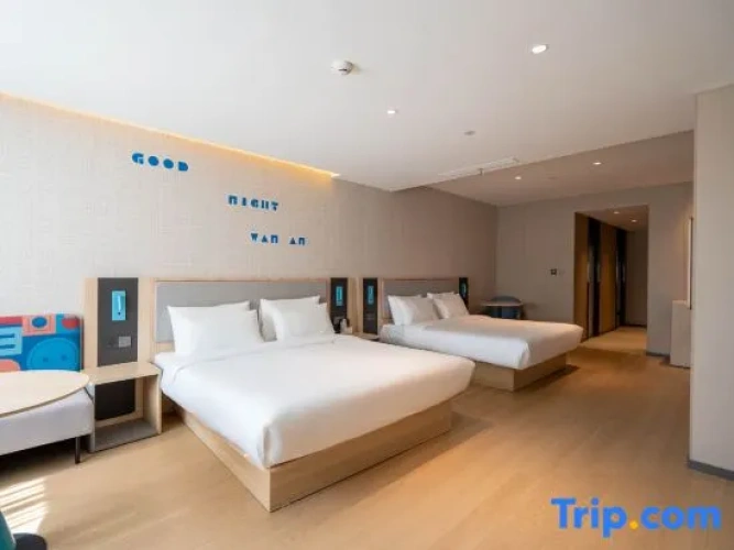 Double Suite