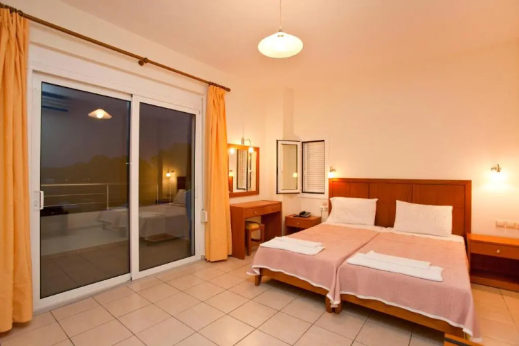 Phaedra Hotel